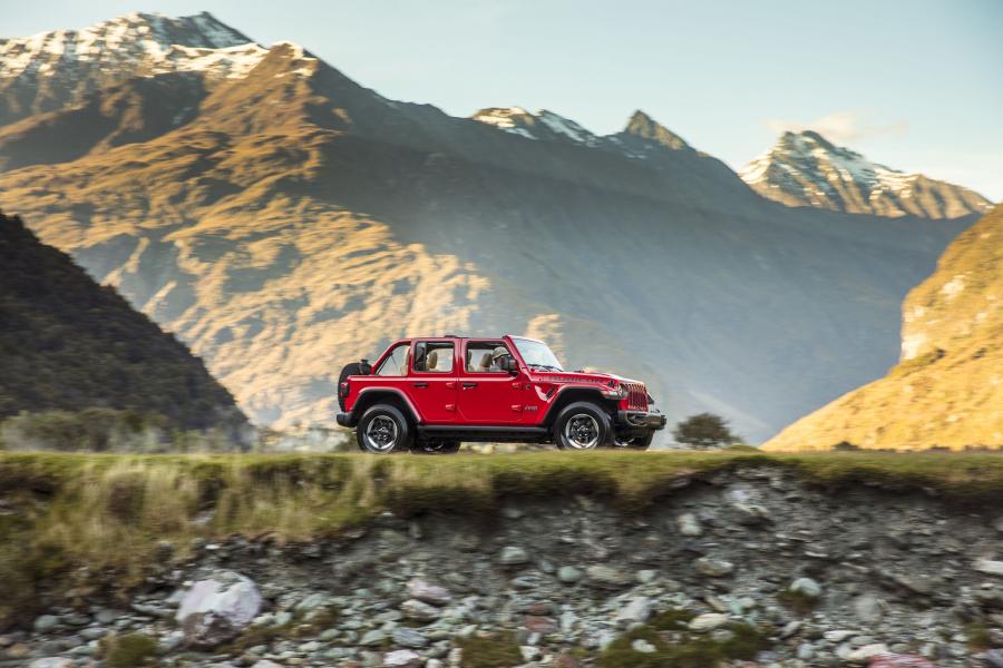  Jeep Wrangler Unlimited Rubicon (JL) 2018 года  (NA) (фото 26 из 40)